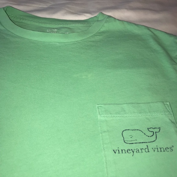 Vineyard vines long sleeve t-shirt - Picture 2 of 4